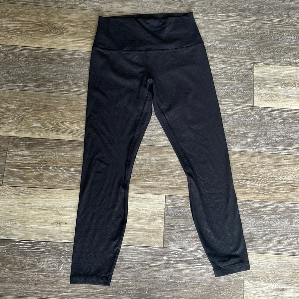 Lululemon Align 8, 25”